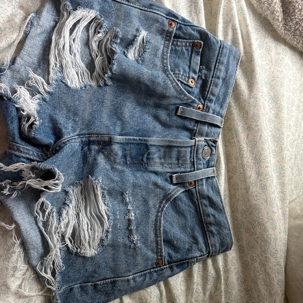 Levi's Blue 501 Jean Short